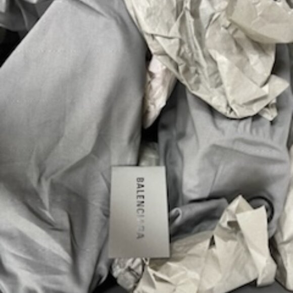 LUXURY DESIGNER ALERT!  Balenciaga Mule Rubber Crocs - Picture 4 of 16